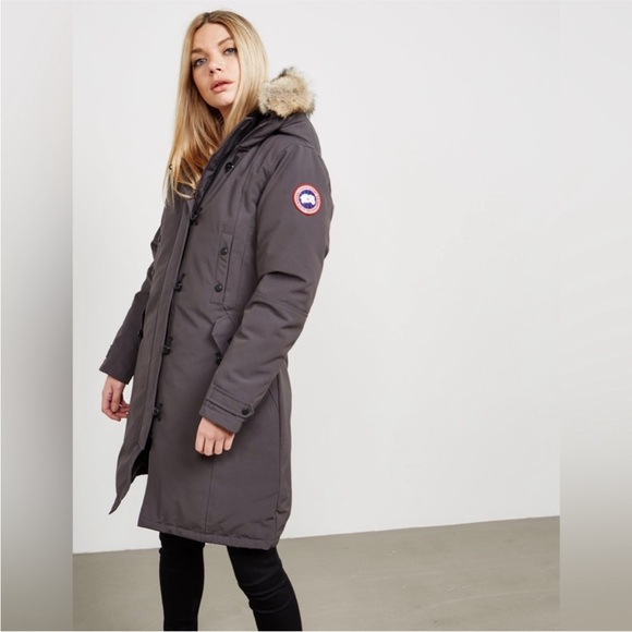 Canada Goose Gray Puffer Jacket - Picture 5 of 10